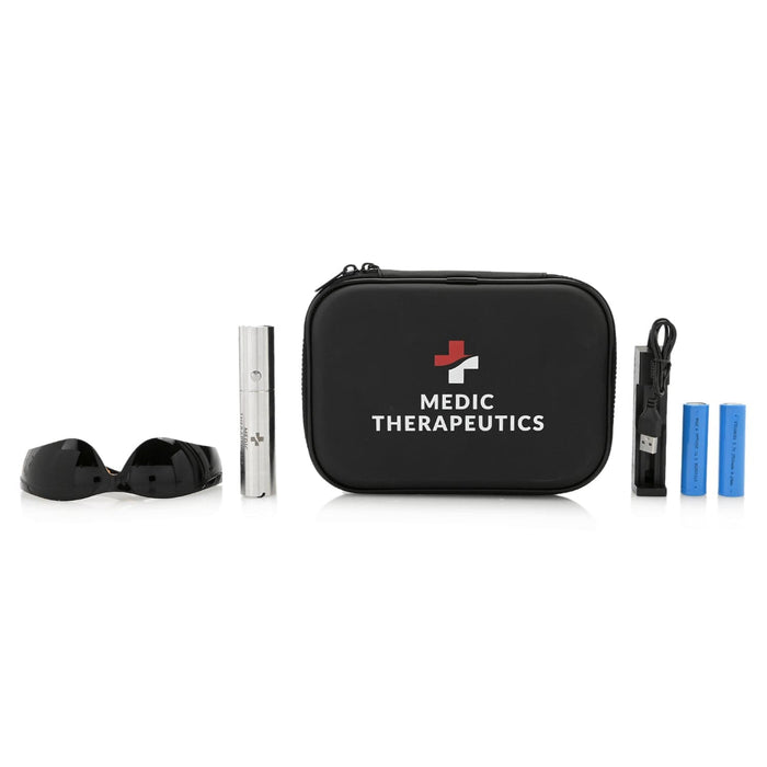 https://www.medictherapeutics.com/cdn/shop/products/medic-therapeutics-gadgets-electronics-fda-cleared-led-red-light-therapy-device-w-bag-29641639034953_700x700.jpg?v=1661270224